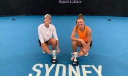 Tenista Bia Haddad conquista título de duplas no WTA 500 de Sidney 