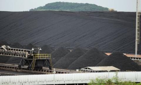 Sancionada lei que prorroga funcionamento de térmicas a carvão 
