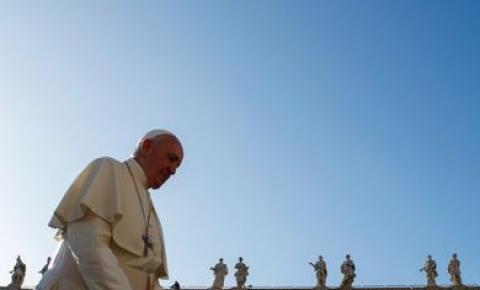 Papa Francisco lamenta vítimas e apela ao diálogo no Cazaquistão 